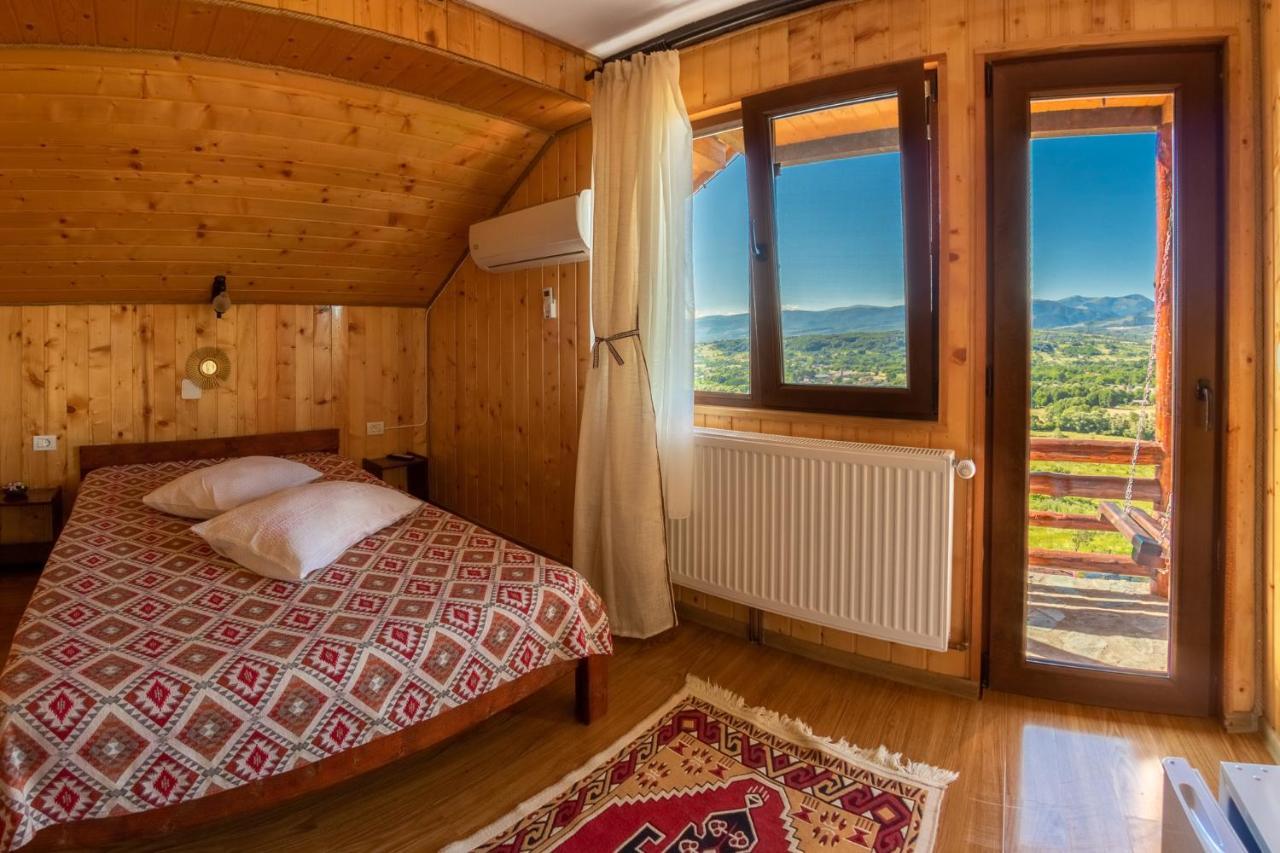 Pensiunea La Maria Lu' Sandoiu Hotel Poenari Exterior photo